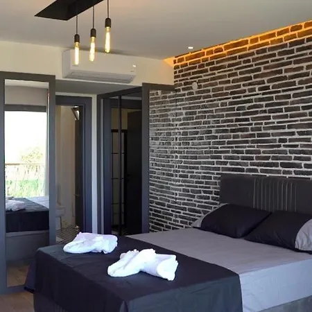 Villa Stone Highland Villas